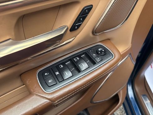 Used 2019 RAM 1500 Limited image 13