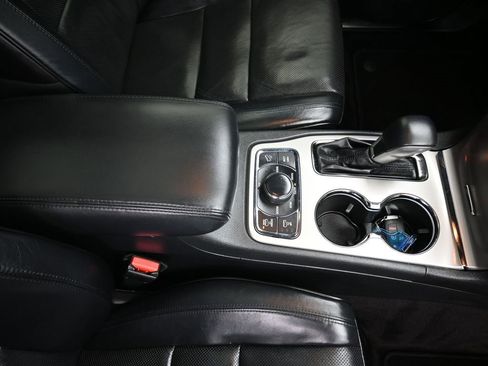 Used 2018 Jeep Grand Cherokee High Altitude image 39