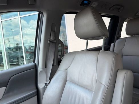 Used 2013 Honda Odyssey Touring image 23