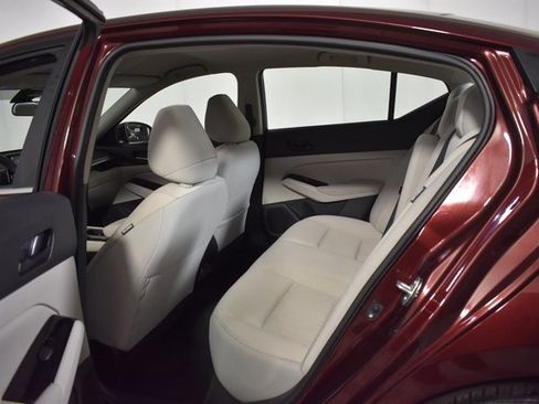 Certified 2023 Nissan Altima 2.5 SV image 29