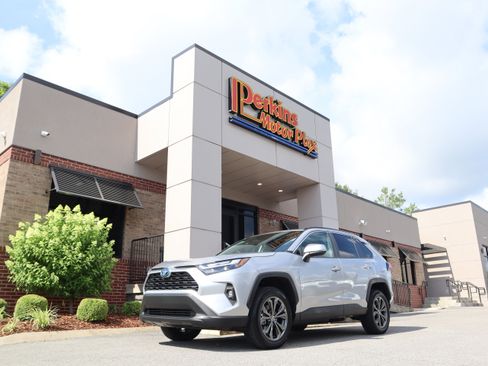 Used 2024 Toyota RAV4 XLE Premium w/ Weather Package AWD/4WD image 34