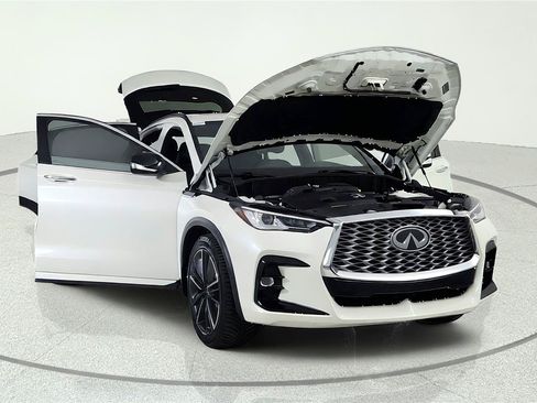 Used 2023 INFINITI QX55 Luxe w/ Cargo Package AWD/4WD image 9