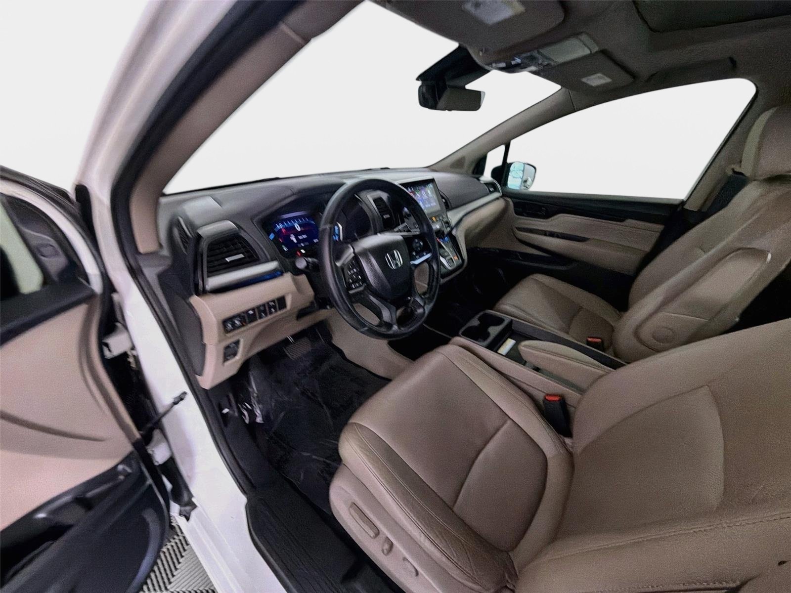 Used 2019 Honda Odyssey Elite image 11