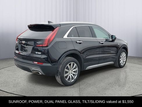 Used 2022 Cadillac XT4 Premium Luxury w/ Enhanced Visibility Package image 3