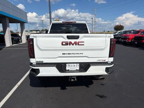 Used 2024 GMC Sierra 2500 AT4 AWD/4WD image 31