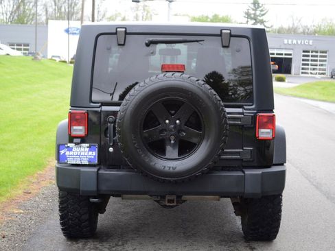 Used 2014 Jeep Wrangler Sport w/ Quick Order Package 24S AWD/4WD image 6