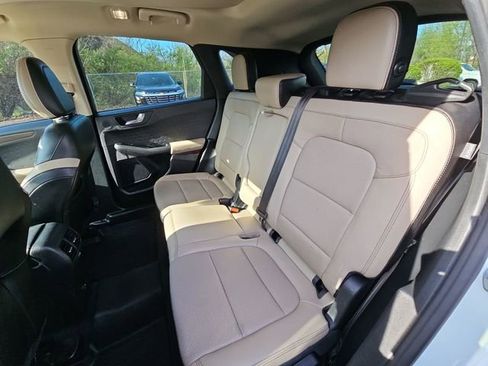 Used 2020 Ford Escape Titanium AWD/4WD image 24