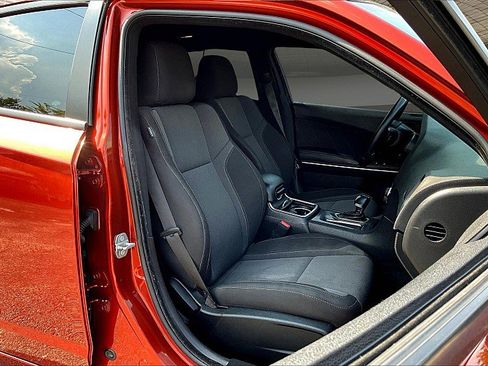 Used 2021 Dodge Charger SXT image 7