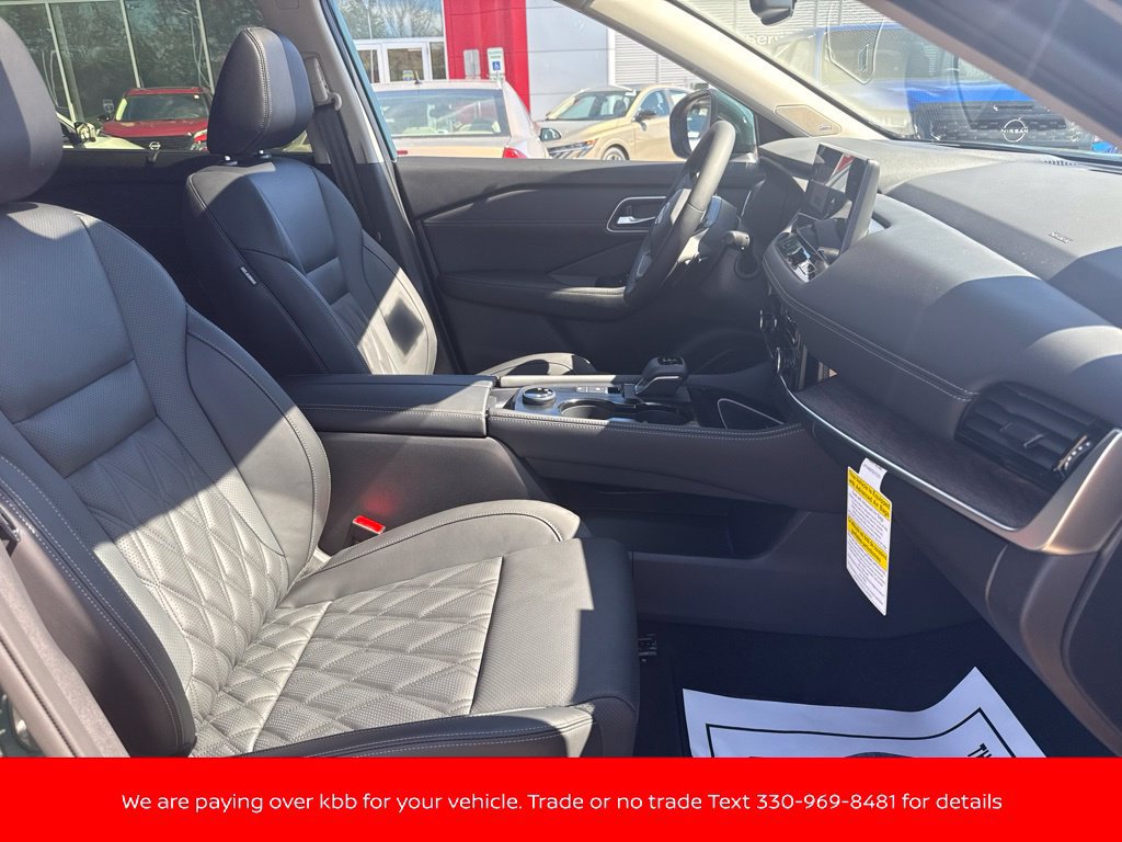 New 2026 Nissan Rogue Platinum AWD/4WD image 34