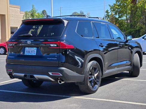 Certified 2025 Toyota Grand Highlander AWD Hybrid image 40
