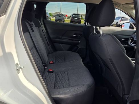 Used 2026 Nissan Kicks SV FWD image 14