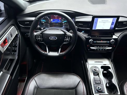 Used 2023 Ford Explorer ST-Line w/ Class IV Trailer Tow Package image 13