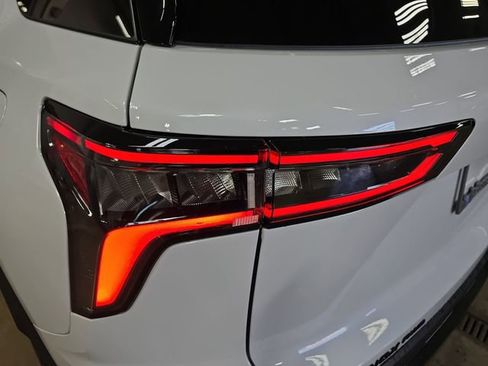 New 2026 Chevrolet Equinox RS w/ Safety and Technology Package image 36