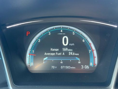 Used 2016 Honda Civic EX-L image 4