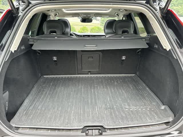 Used 2023 Volvo XC60 B5 Core AWD/4WD image 26