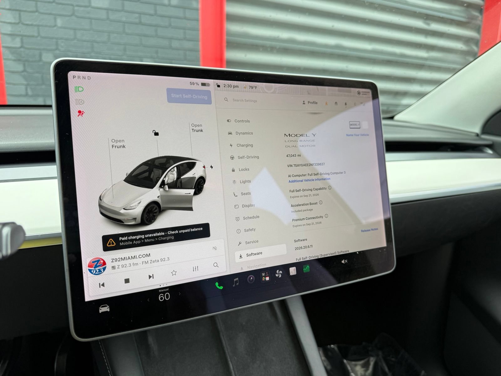Used 2022 Tesla Model Y Long Range AWD/4WD image 24