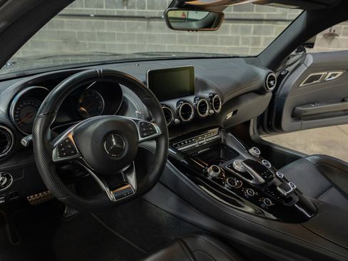 Used 2019 Mercedes-Benz AMG GT Coupe image 43