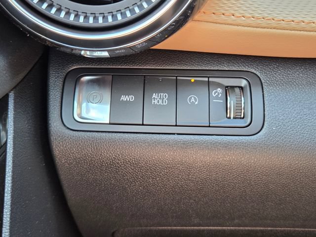 New 2026 Chevrolet Equinox ACTIV w/ Safety and Technology Package AWD/4WD image 28