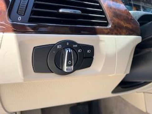 Used 2012 BMW 328i Coupe image 23