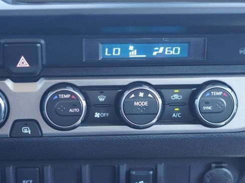 Certified 2023 Toyota Tacoma SR AWD/4WD image 29