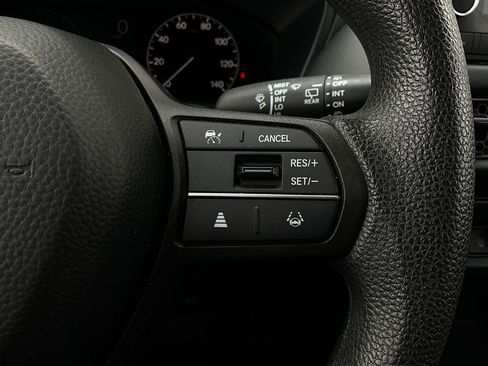 Used 2025 Honda HR-V LX image 28