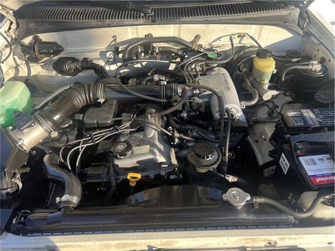 Used 1996 Toyota Tacoma 2WD Xtracab image 14