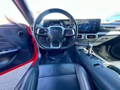 Used 2024 Ford Mustang Premium image 21