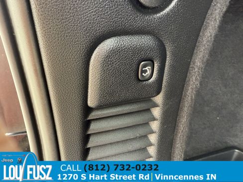 Used 2024 Dodge Durango GT image 43