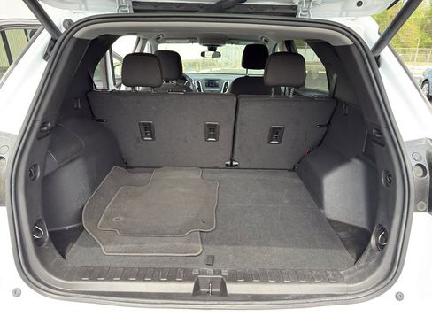 Used 2024 Chevrolet Equinox LT image 26