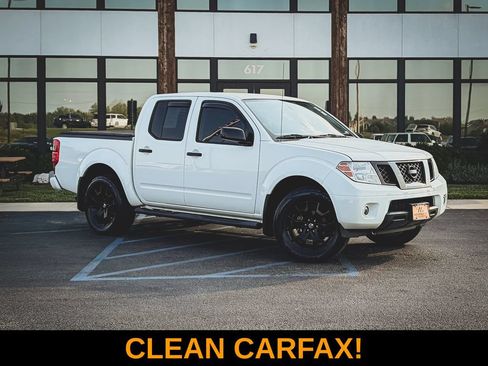 Used 2020 Nissan Frontier SV w/ Midnight Edition Floor Mats AWD/4WD image 1