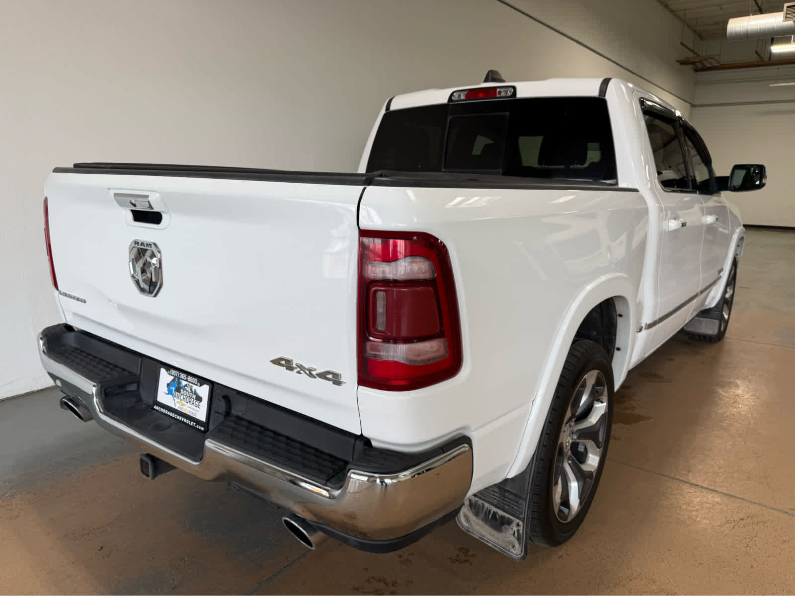 Used 2020 RAM 1500 Limited AWD/4WD image 7