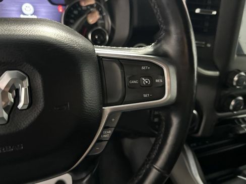 Used 2019 RAM 1500 Big Horn AWD/4WD image 18