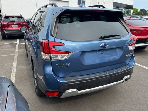 Used 2021 Subaru Forester Touring AWD/4WD image 6