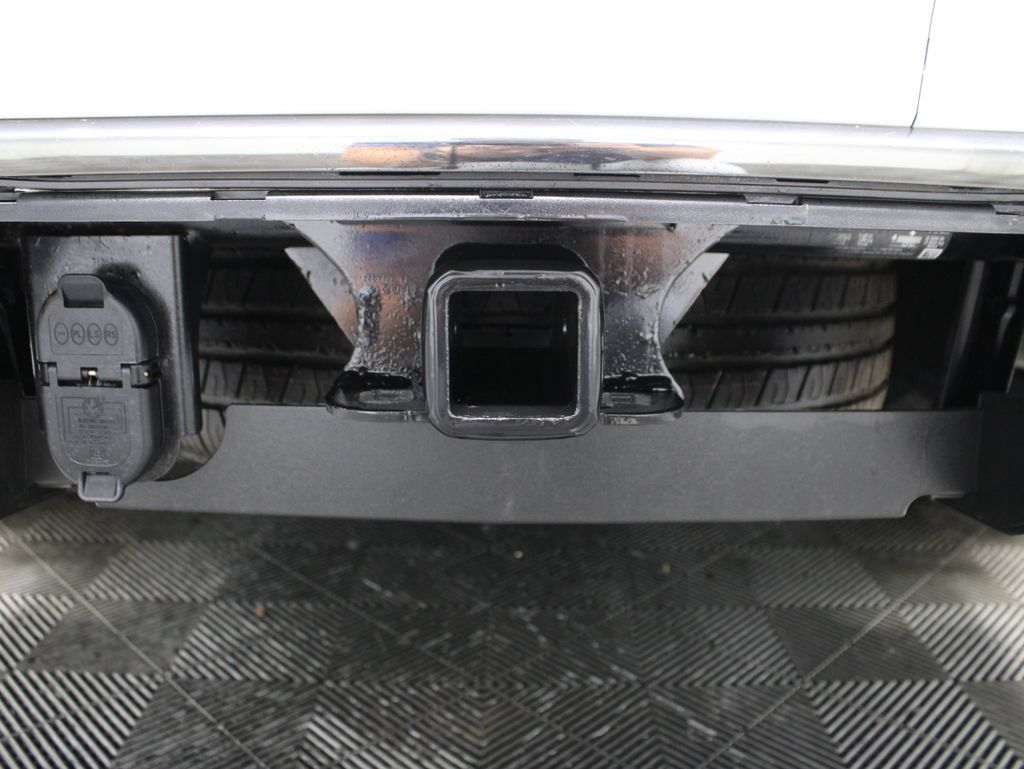 Used 2021 Chevrolet Suburban Z71 AWD/4WD image 43