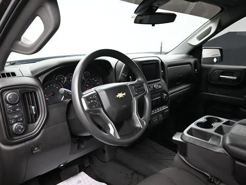 Used 2021 Chevrolet Silverado 1500 Custom w/ Safety Confidence Package AWD/4WD image 14