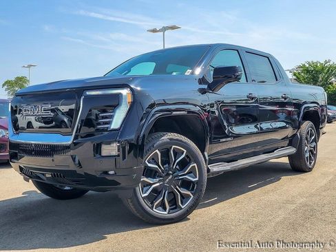 New 2025 GMC Sierra EV Denali image 2