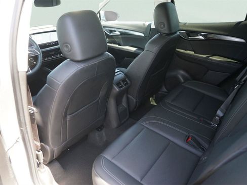 Used 2024 Buick Envision Preferred AWD/4WD image 11
