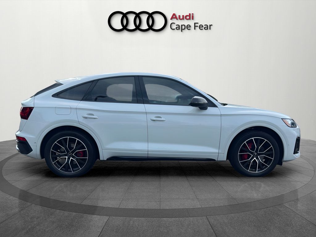 Used 2023 Audi SQ5 Prestige w/ Prestige Package AWD/4WD image 6