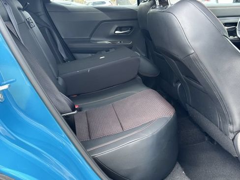 Certified 2025 Nissan Kicks SR FWD image 12