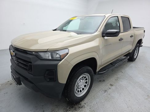 Used 2023 Chevrolet Colorado W/T w/ Safety Package image 6