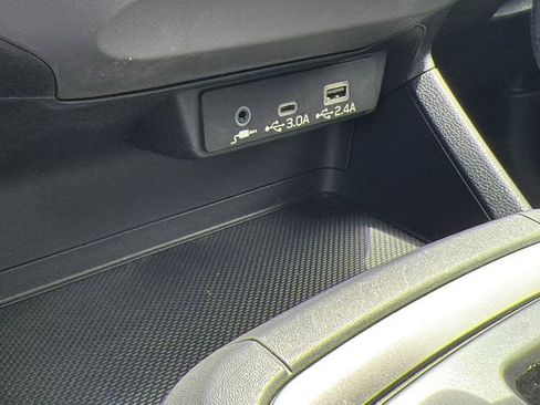 Certified 2024 Subaru Crosstrek 2.0i Premium AWD/4WD image 19