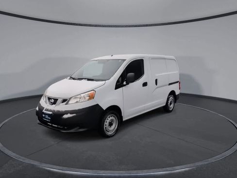 Used 2017 Nissan NV200 S w/ Back Door Glass Package image 4