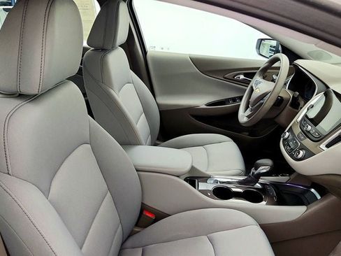 Used 2022 Chevrolet Malibu LS w/ Driver Confidence Package FWD image 23