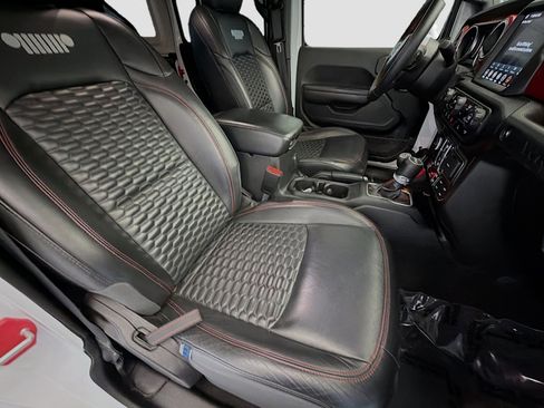 Used 2021 Jeep Wrangler Unlimited Rubicon image 14