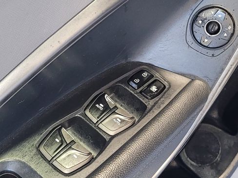 Used 2017 Hyundai Santa Fe SE image 27