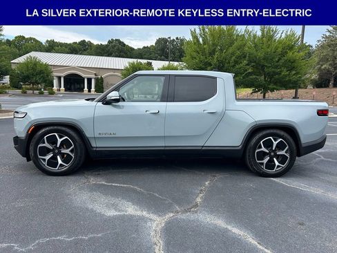Used 2022 Rivian R1T Adventure AWD/4WD image 11