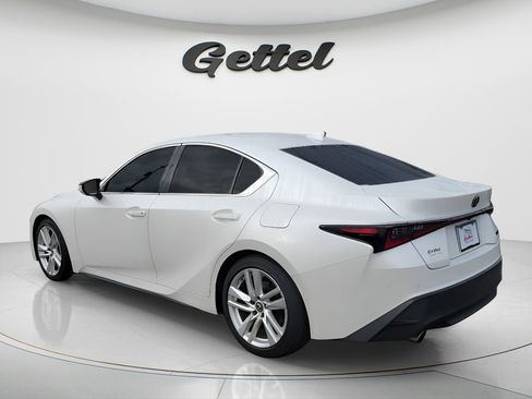 Used 2021 Lexus IS 300 w/ Comfort Package image 4