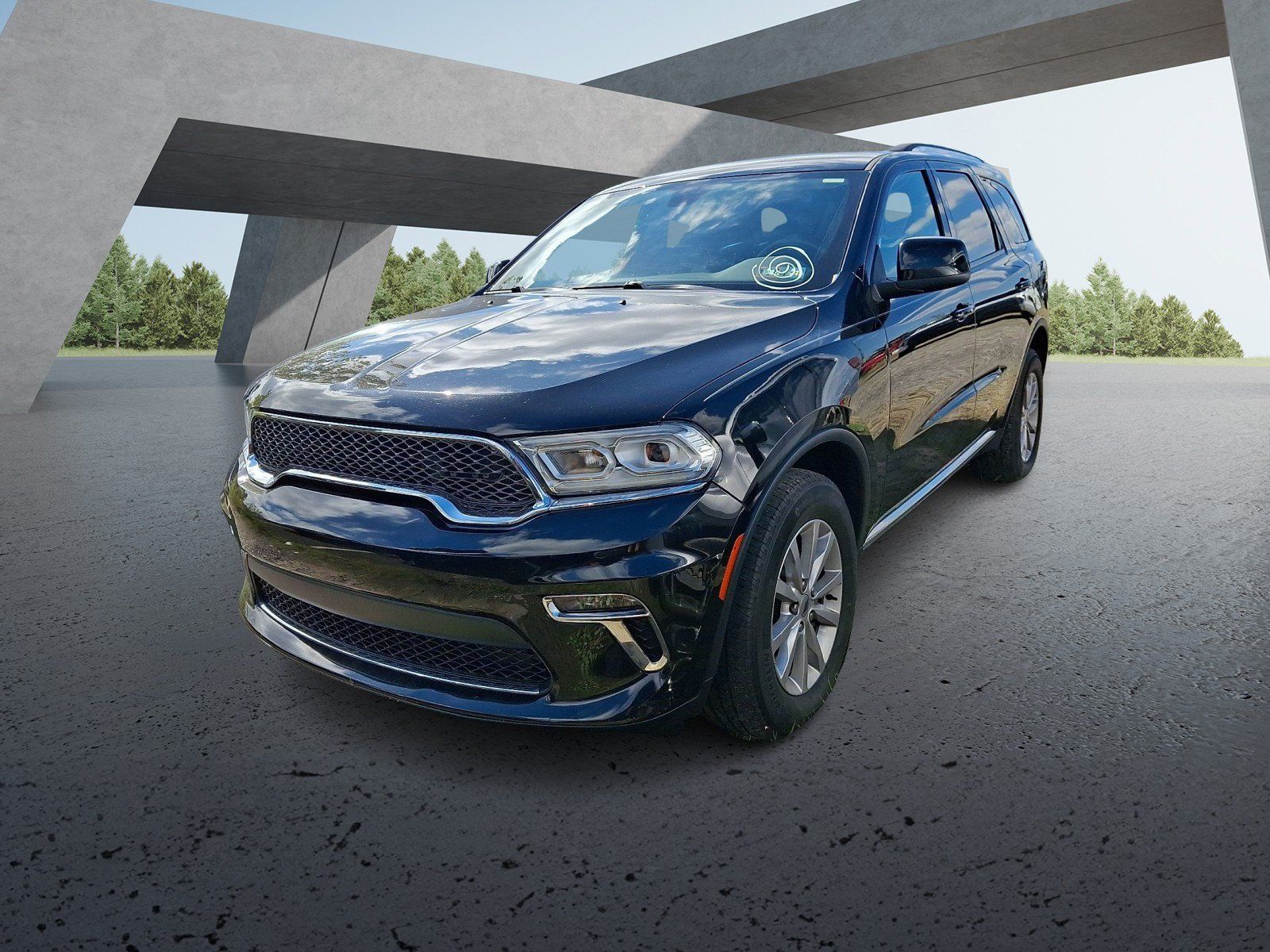 Used 2022 Dodge Durango SXT AWD/4WD image 2