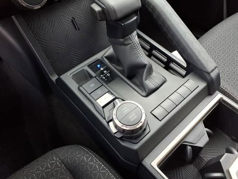 Certified 2025 Toyota 4Runner SR5 image 23