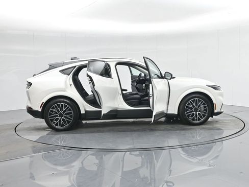 New 2025 Ford Mustang Mach-E Premium image 28